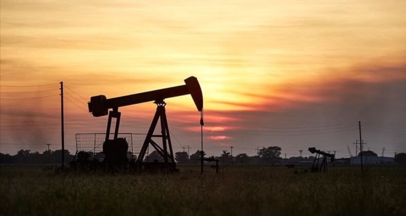 Brent petrolün varil fiyatı 119,44 dolar
