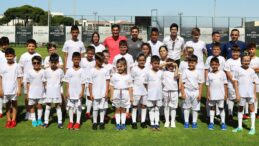 Geleceğin futbol yıldızlarını yetiştiren Real Madrid Futbol Okulu  5 yaşında