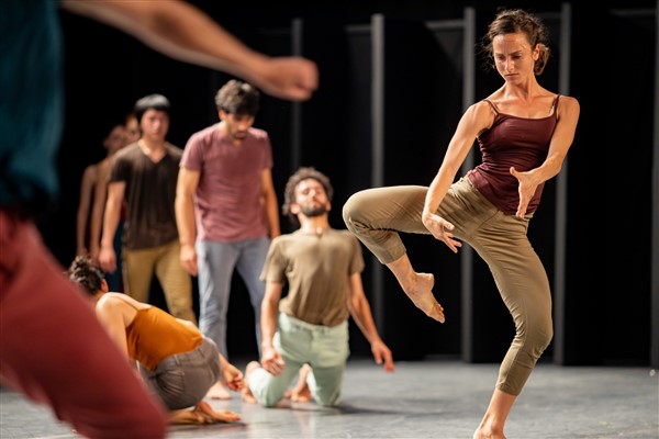 Batsheva Ensemble, Ohad Naharin’in danslarıyla birinci kez Türkiye’de