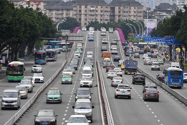 Çin’de trafikteki motorlu araç sayısı 400 milyonu aştı