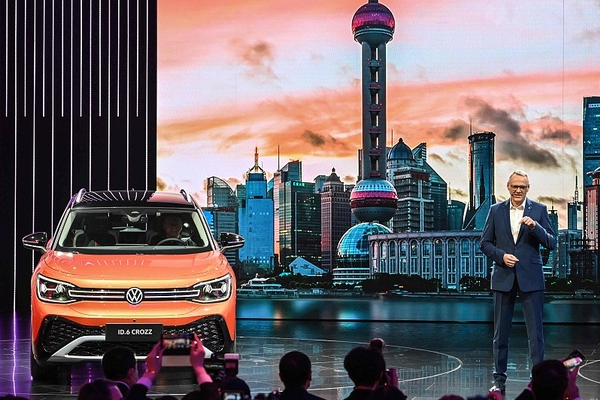 Çin’den memleketler arası araba firmalarına yatırım daveti