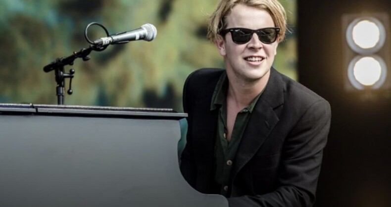 Dünyaca ünlü şarkıcı Tom Odell’ın İstanbul yolculuğu başlıyor