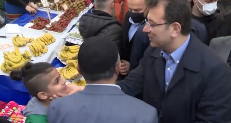 Ekrem İmamoğlu, Arnavutköy semt pazarında