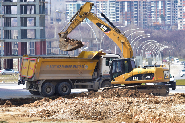 Mıhlıdut Caddesi ikinci etap çalışmaları başladı