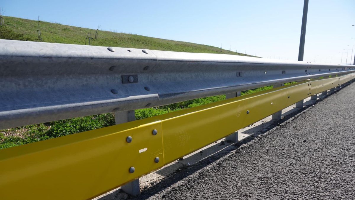 Motosikletçilerin istediği bariyer düzenlemeleri hayata geçiyor