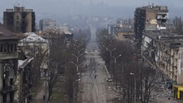 Rusya’nın hedefindeki Mariupol’de yıkımın havadan görüntüleri