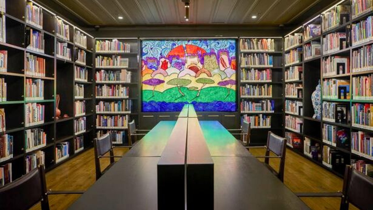 Sanat Kütüphanesi ziyaretçilerini ağırlamaya başladı