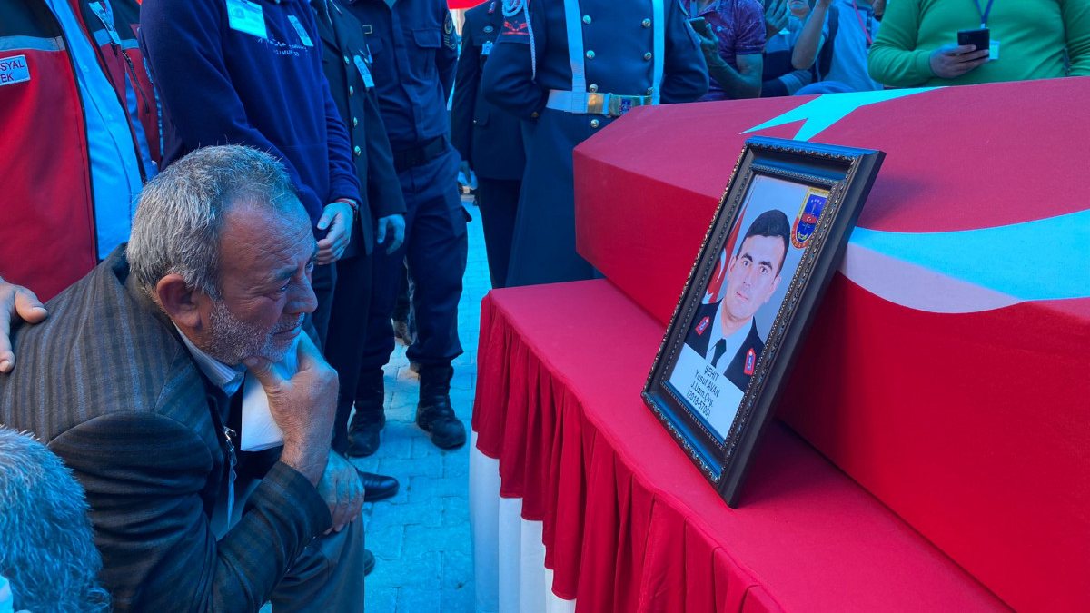 Şehitler Yusuf Avan ile Burak Şahin’e hüzünlü veda