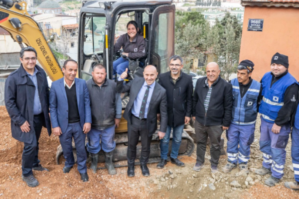 Soyer: “Ekiplerimiz bütün gereksinimlere el uzatıyor”