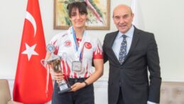 Soyer, genç dövüş şampiyonu Gürel’i ağırladı