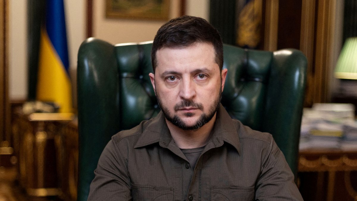 Vladimir Zelensky: Putin’le aramda görüşme olmayabilir