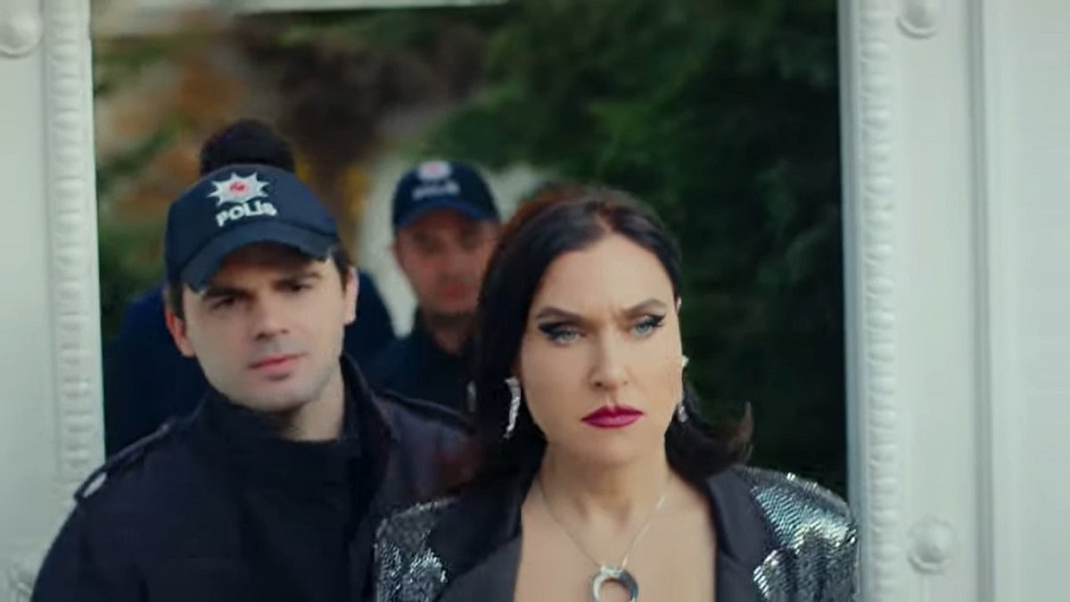 Yasak Elma 138. bölüm fragmanı: Ender Yıldız’ı ölümle tehdit etti, Doğan Ender’i polise şikayet etti!