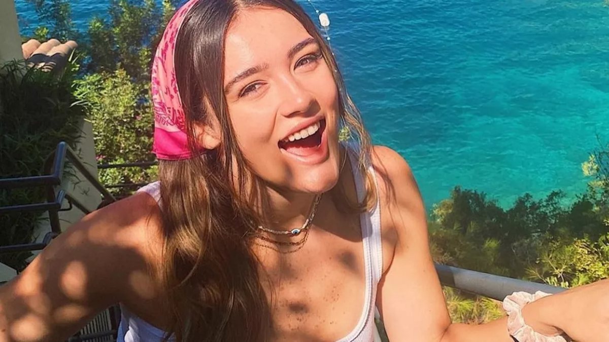 Zehra Güneş imajını yeniden tazeledi, kusursuz fiziği olay oldu! ‘Ağzını, yüzünü yemek istiyorum ya’