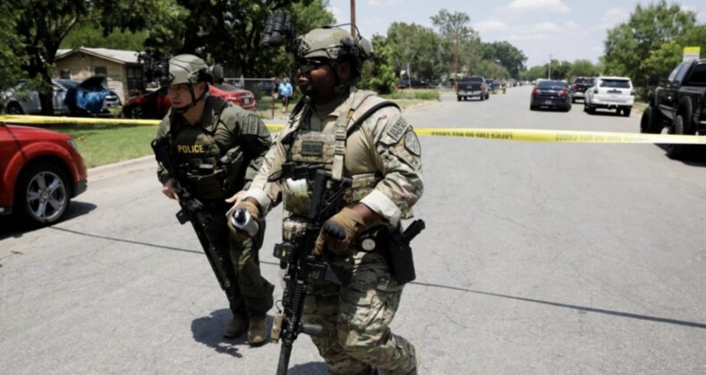ABD’ki okul saldırısında ölen 21 kişinin yakınları: Polis geç davrandı