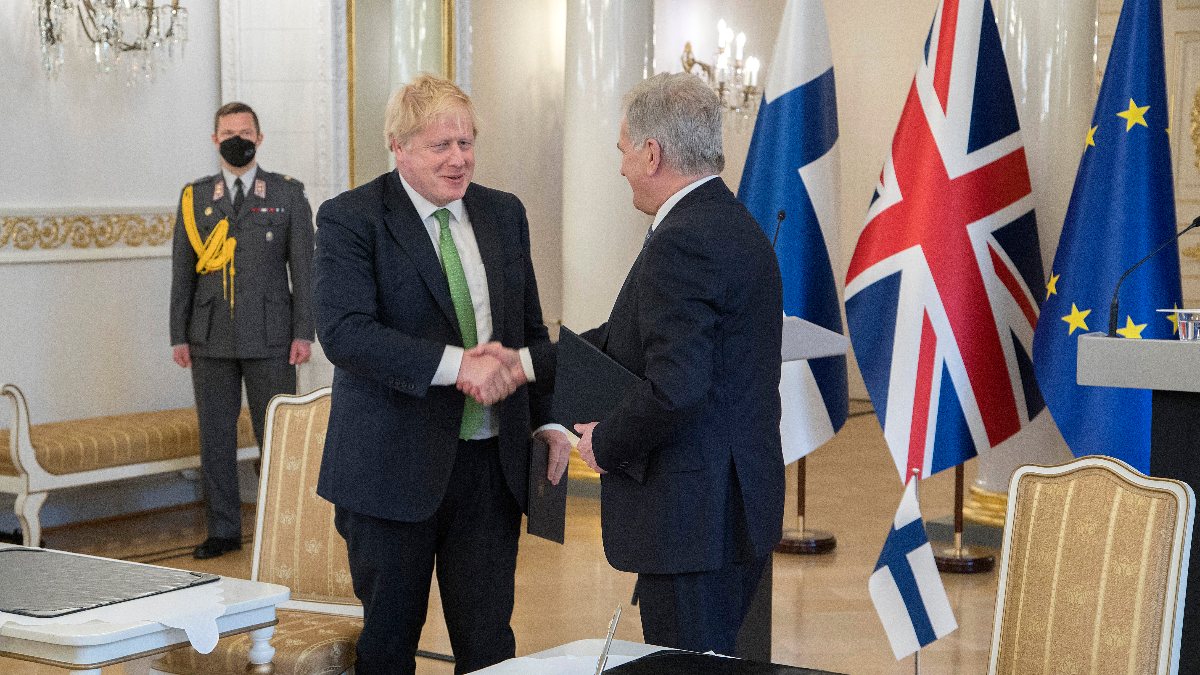 Boris Johnson: NATO kimseye tehdit değildir