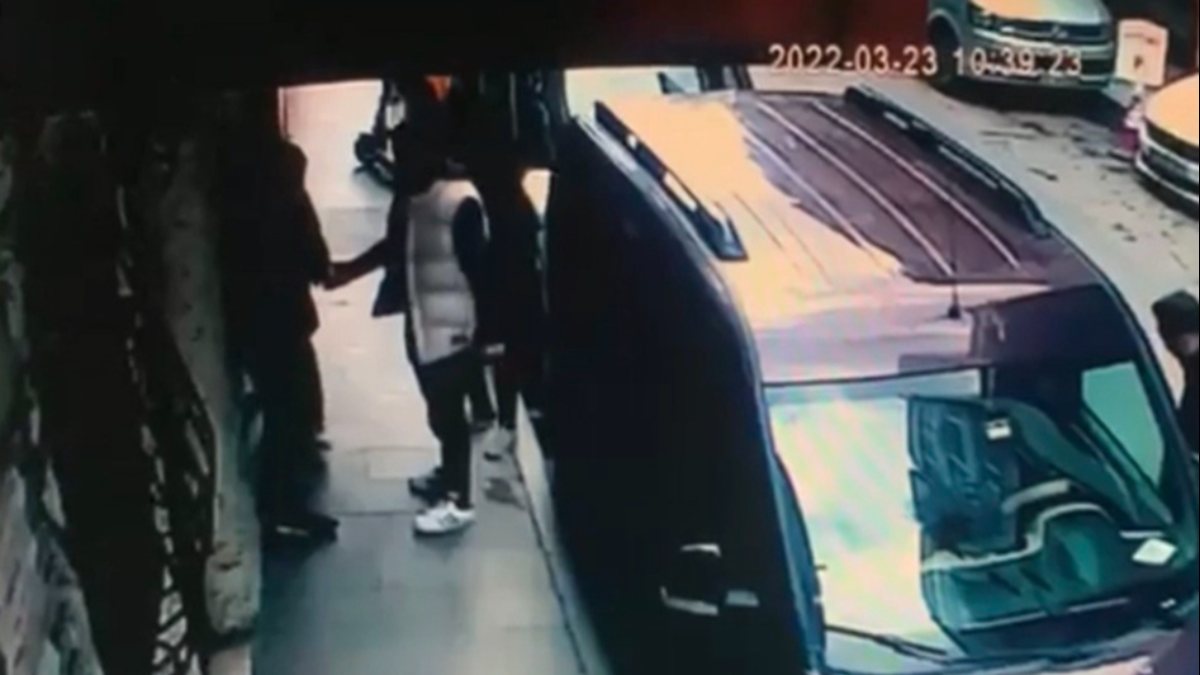 Çağlayan’daki torbacıya suçüstü