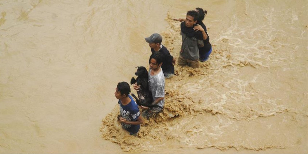 Çin’de sel felaketi: 15 ölü