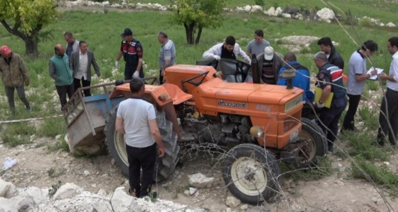 Denizli’de geri kaçan traktörden düşen sürücü vefat etti