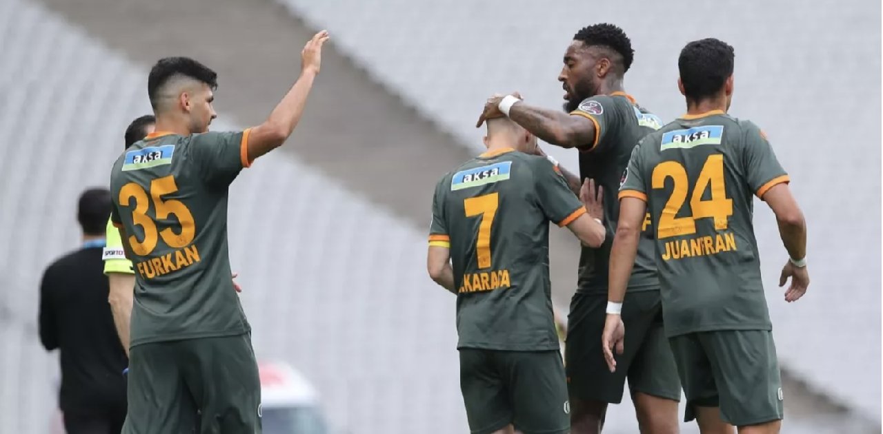 Fatih Karagümrük’ün serisine Alanyaspor son verdi