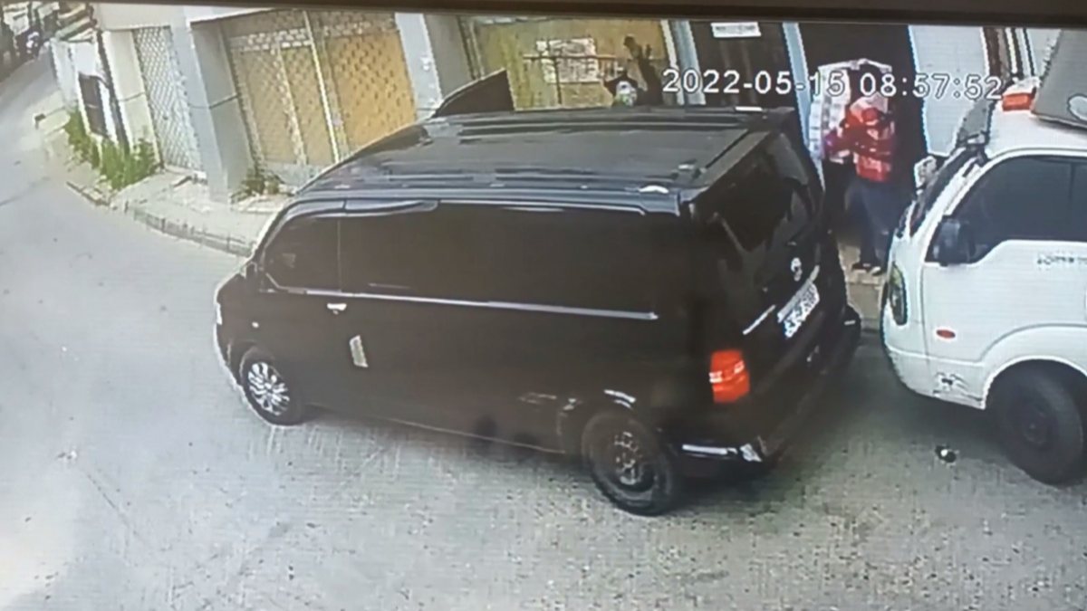 Fatih’te güpegündüz hırsızlık