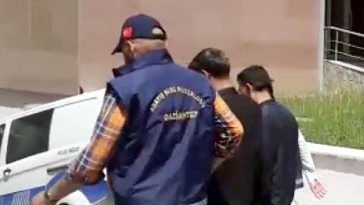 Gaziantep’teki duraktan telefon çalanlar yakalandı