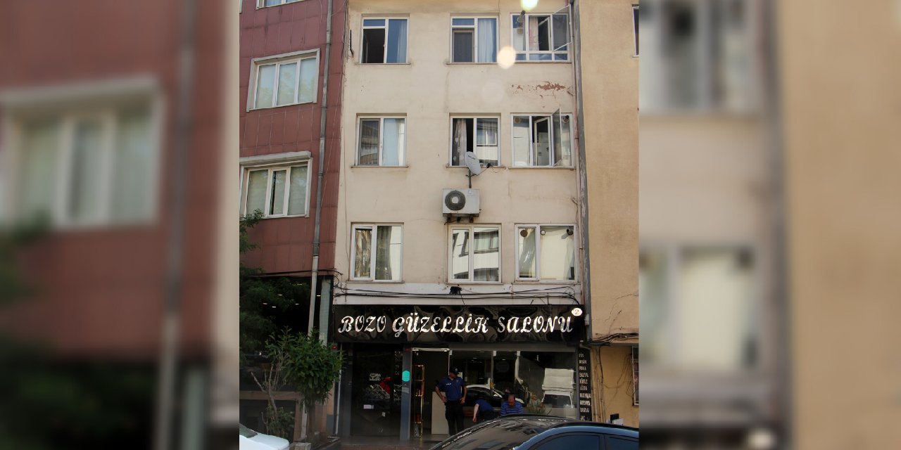 İstanbul’da dehşet: Apartman dairesinde 3 kişi ölü bulundu