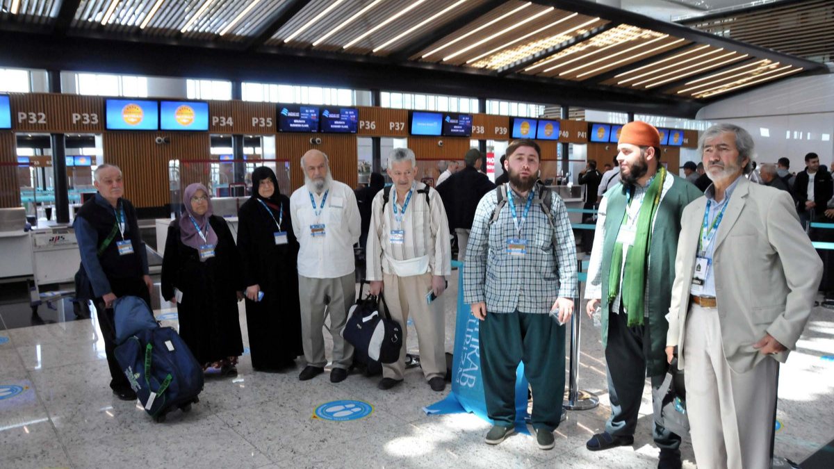 İstanbul’dan kutsal topraklara ilk uçuş