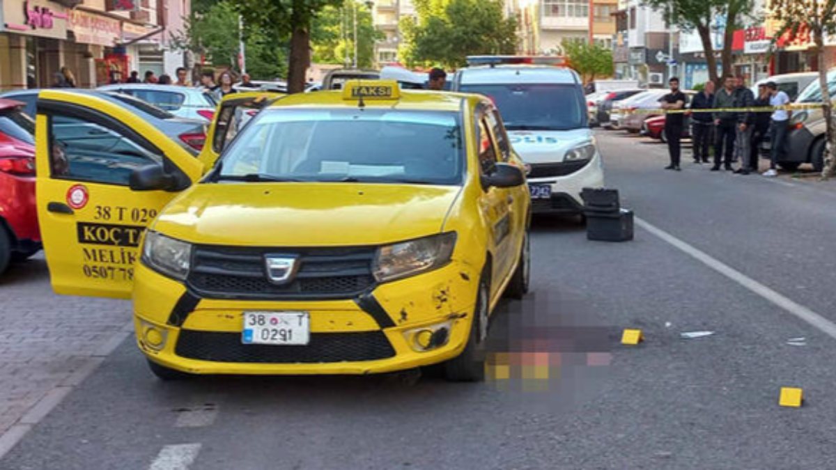 Kayseri’de 18 yaşındaki şahıs, taksiciyi başından vurdu
