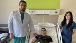 Konya’da yemek borusu yırtılıp bağırsağı tıkanan genç, sağlığına kavuştu