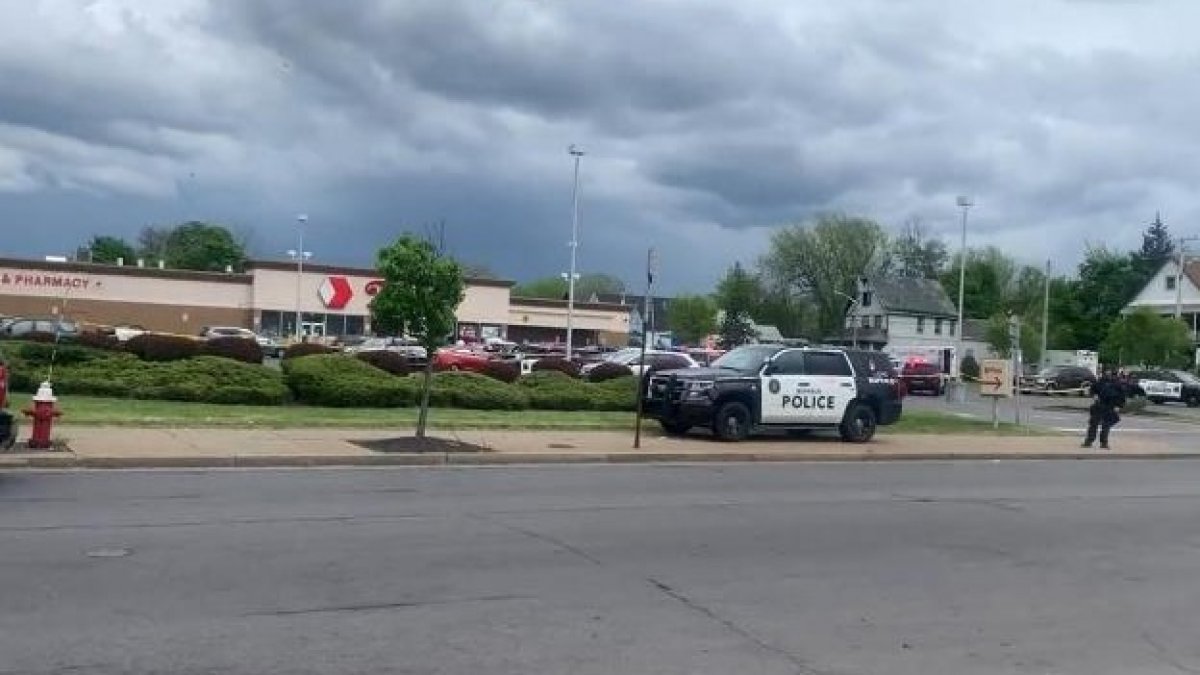 New York’ta bir markete silahlı saldırı