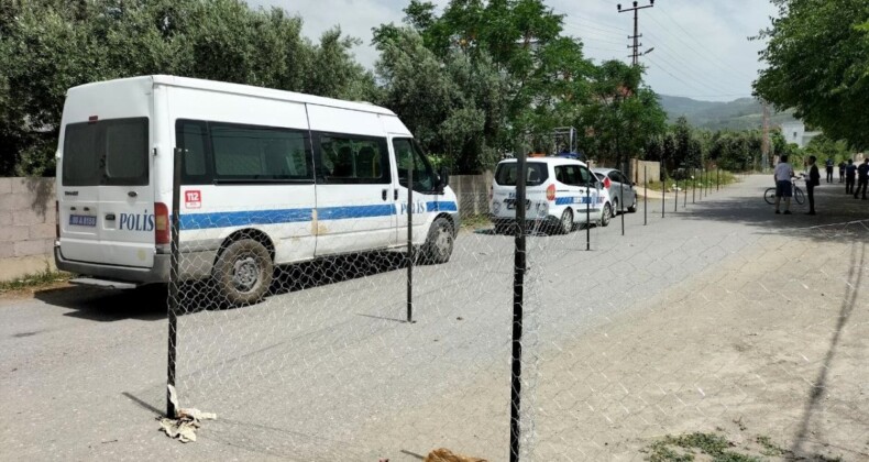 Osmaniye’de kendisine miras kaldığını söyleyip yolu kapattı