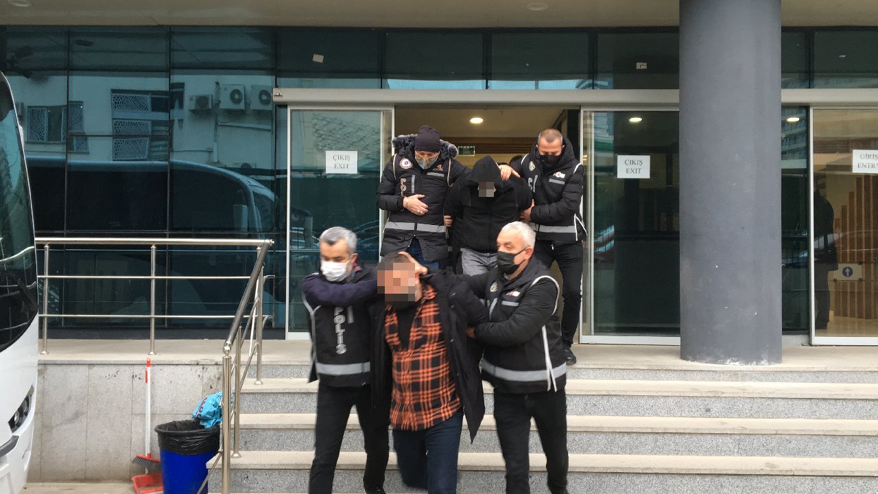 Polis yeleği kullanan suç örgütü üyelerinin 56 yıla kadar hapsi isteniyor