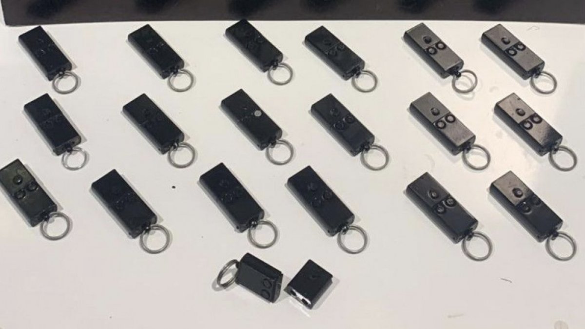 Samsun’da 19 adet anahtarlık biçimli suikast silahı ele geçirildi