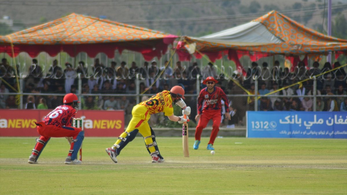 Taliban kriket turnuvası düzenledi