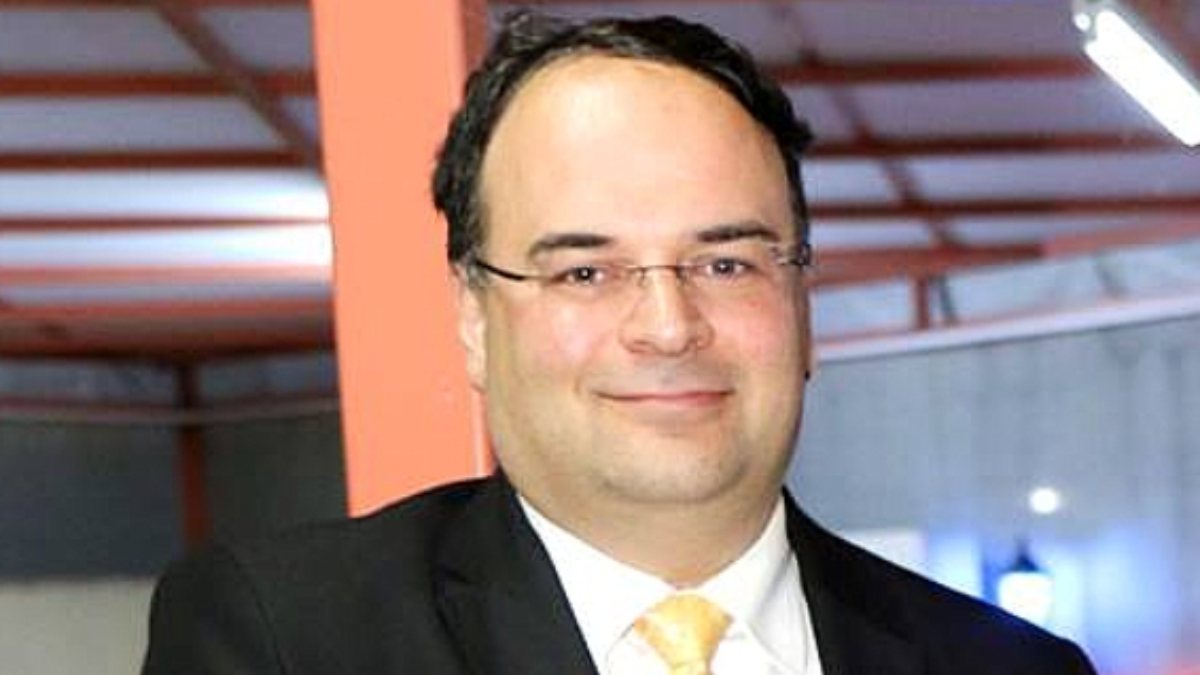 Afyonkarahisar’da hakim odasında kalp krizi geçirerek hayatını kaybetti