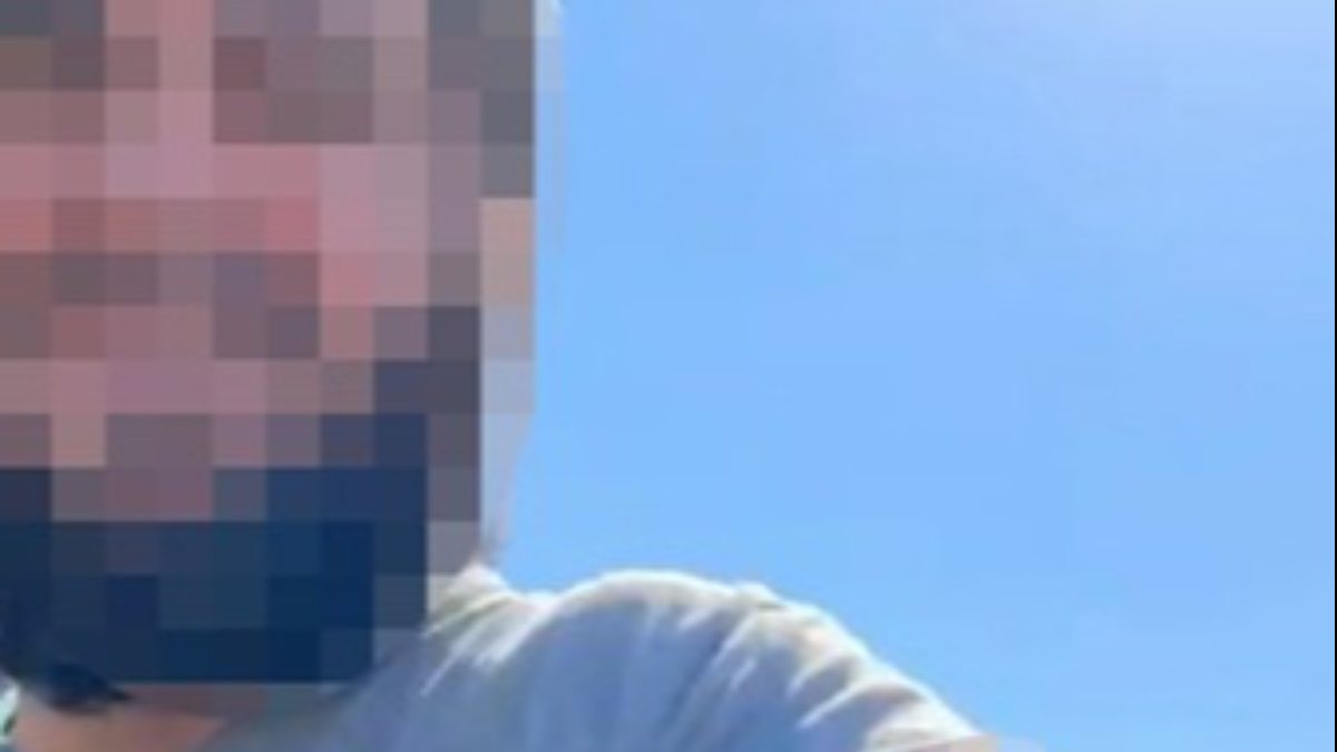 Antalya’da trafik magandasının sıkıştırdığı avukatın çığlıkları kamerada