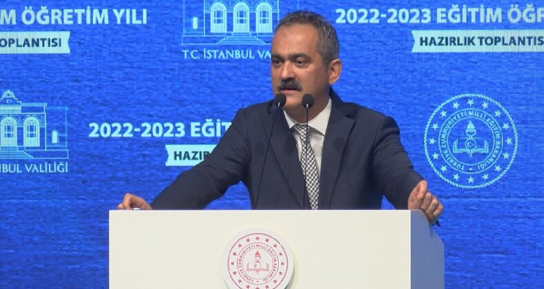 Bakan Özer: Öğretmen ataması 2022 yılında olacak