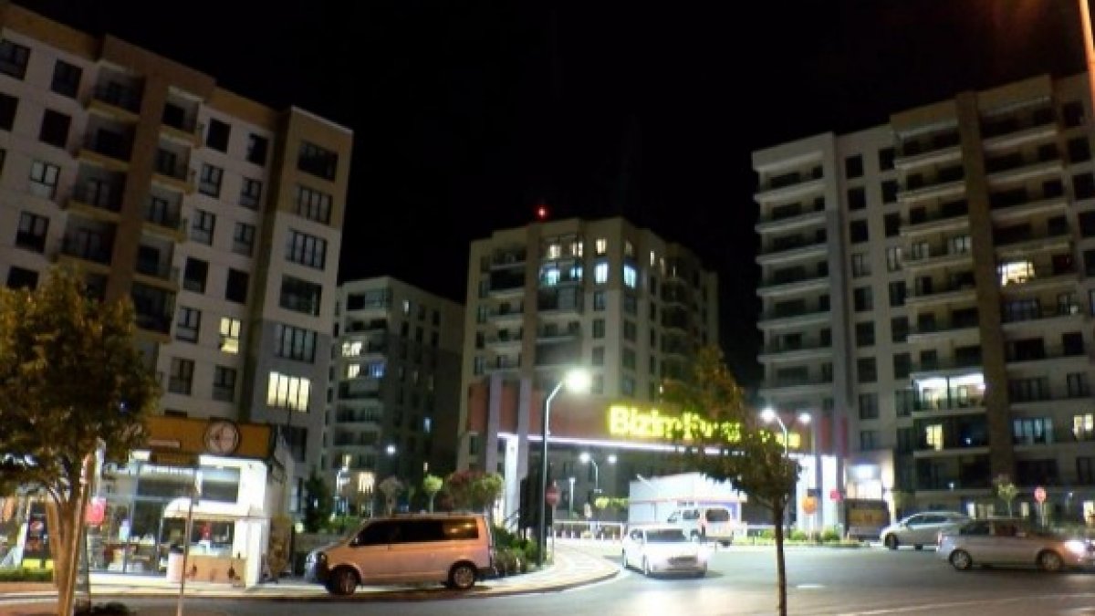 Büyükçekmece’de bir kişi, engelli ağabeyini silahla öldürdü