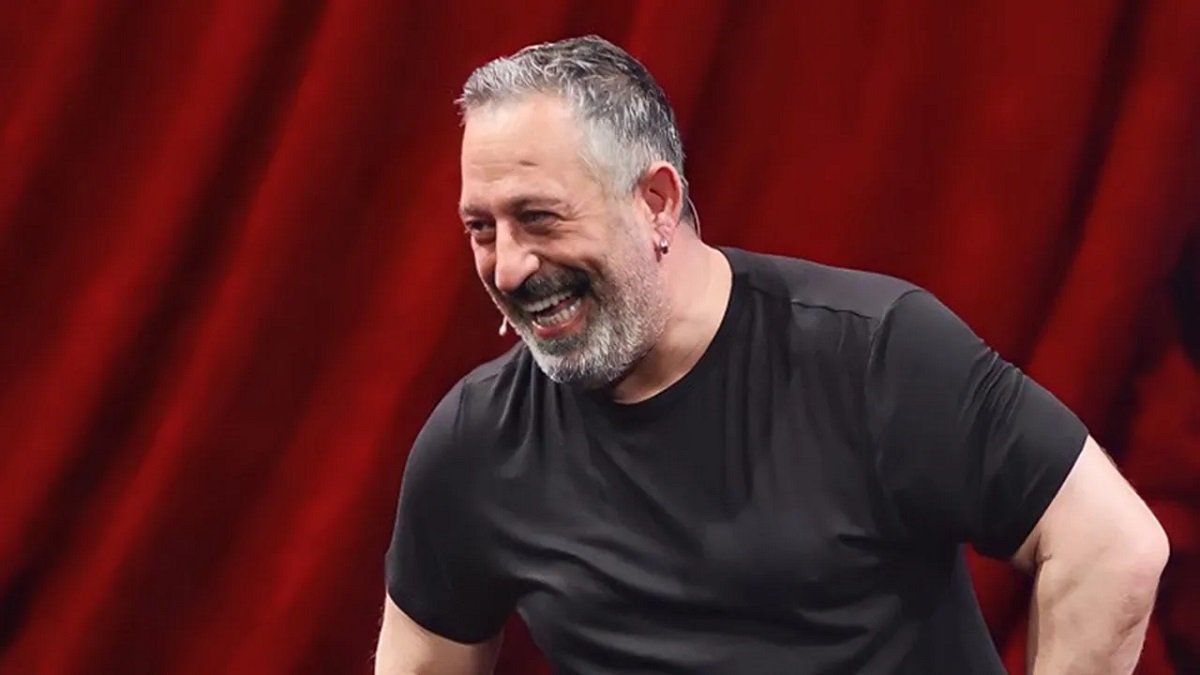 Cem Yılmaz’dan yeni film müjdesi