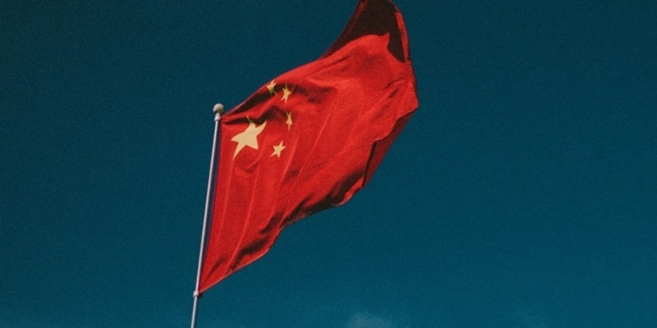 Çin’den NATO’ya: Kara çalmaya son verin!