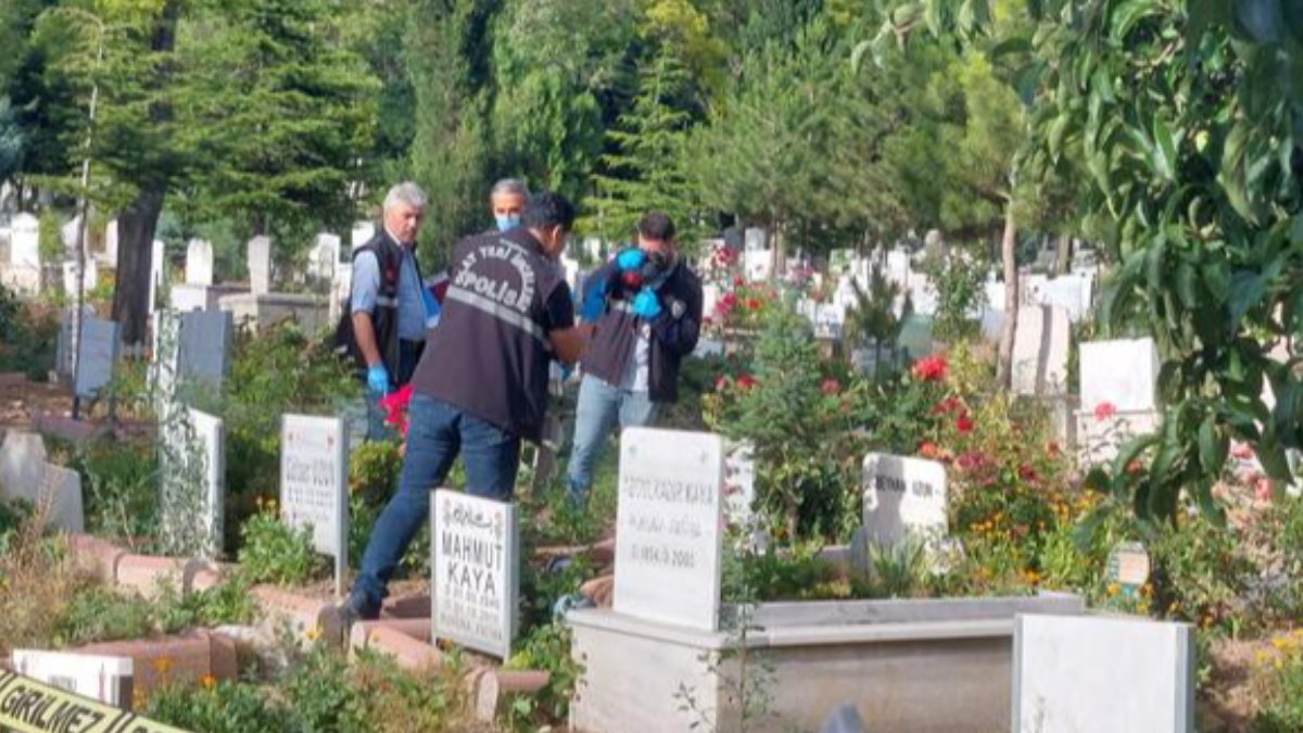 Çorum’da kabir ziyaretine giden adam kalp krizi geçirdi