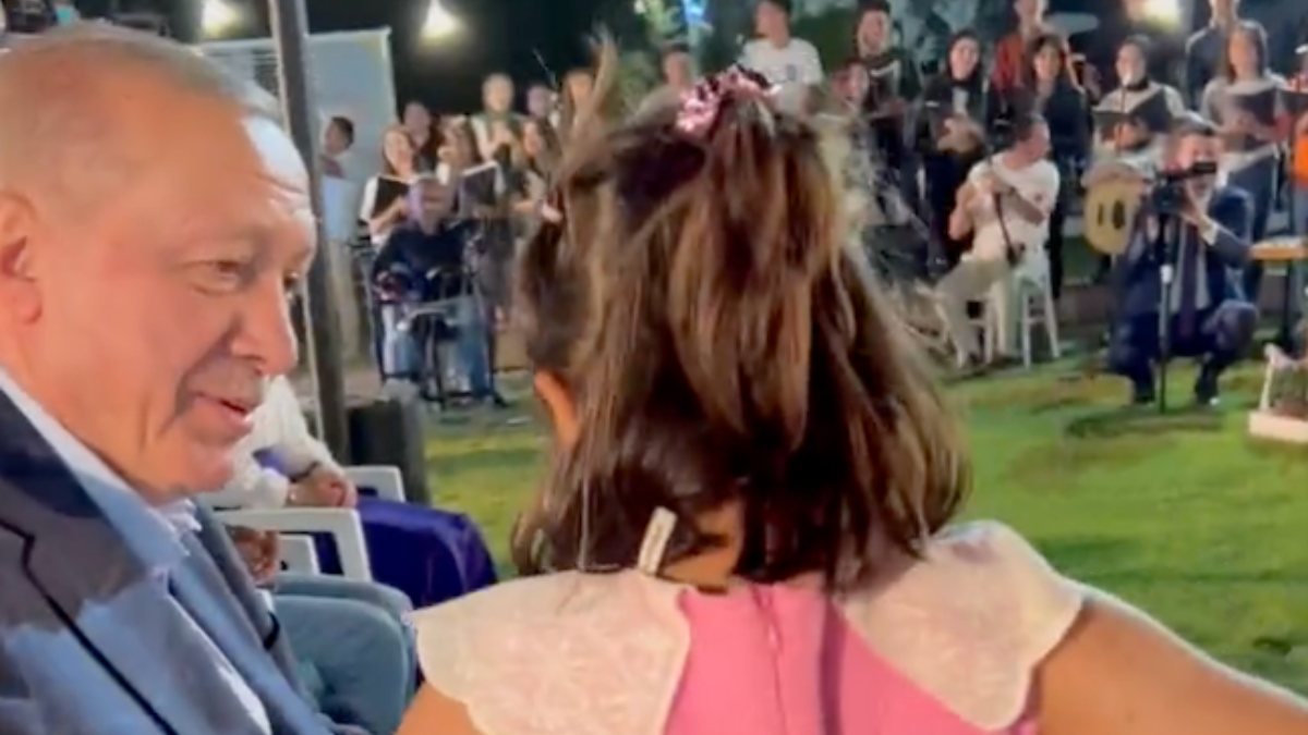 Cumhurbaşkanı Erdoğan’la Vanlı çocuğun duygusal anları