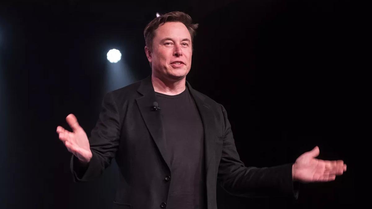 Elon Musk, TESLA’dan 10 bin kişiyi işten çıkarıyor