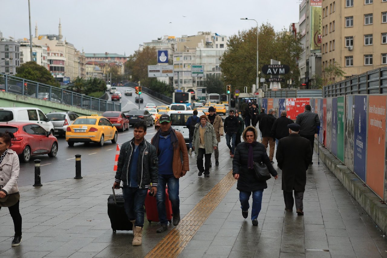 Esenyurt’ta 1 haftada 2 bin 103 kaçak göçmen yakalandı
