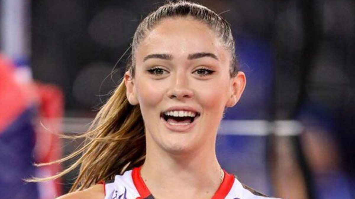 Filenin Sultanı Zehra Güneş’in küçüklüğüne bakın! ‘Sevimlilik abidesi’