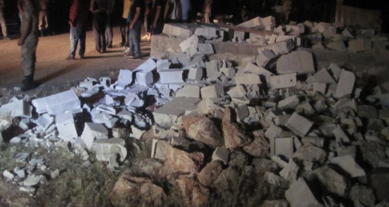 Gaziantep’te çöken duvarın altında kalan 5 çocuktan 2’si can verdi