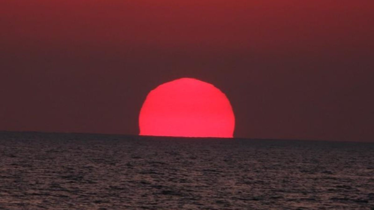 Hatay’da gün batımı görenleri mest etti