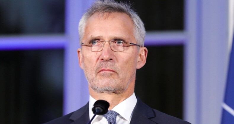 Jens Stoltenberg: NATO’nun daha fazla silaha ihtiyacı var