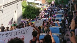 LGBTİ+ Onur Yürüyüşü’ne polis engeli