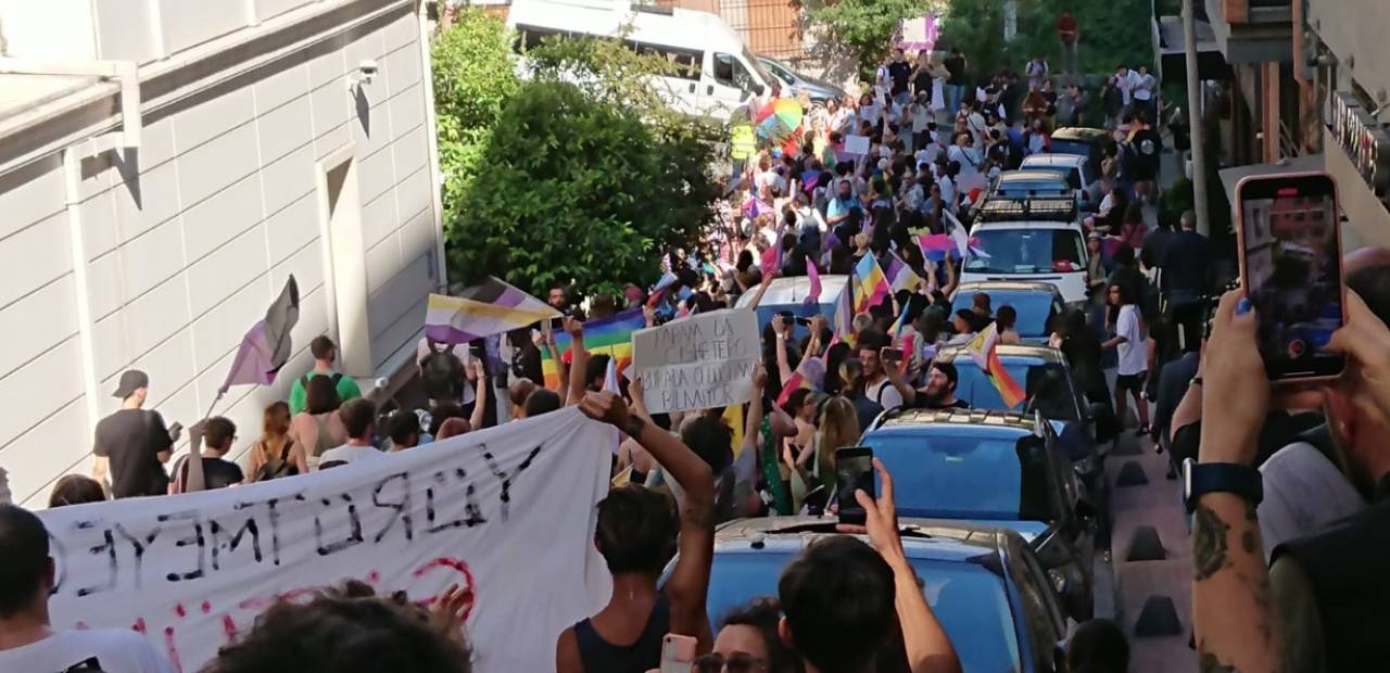 LGBTİ+ Onur Yürüyüşü’ne polis engeli
